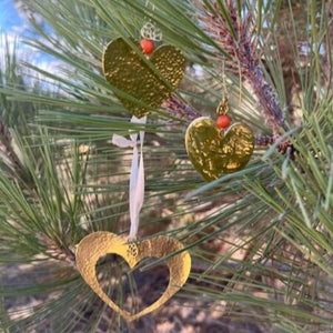 Handmade hammered heart ornament with petit ornament